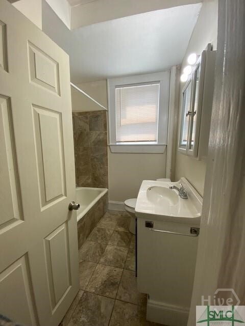 Foto del edificio - 1205 E 38th St