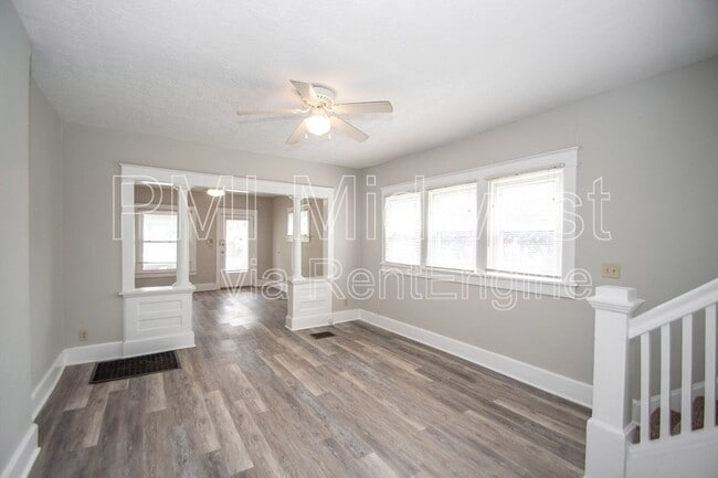 Building Photo - 1543 E Ohio St