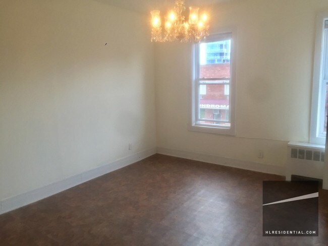 Foto del edificio - 3613 24th Ave