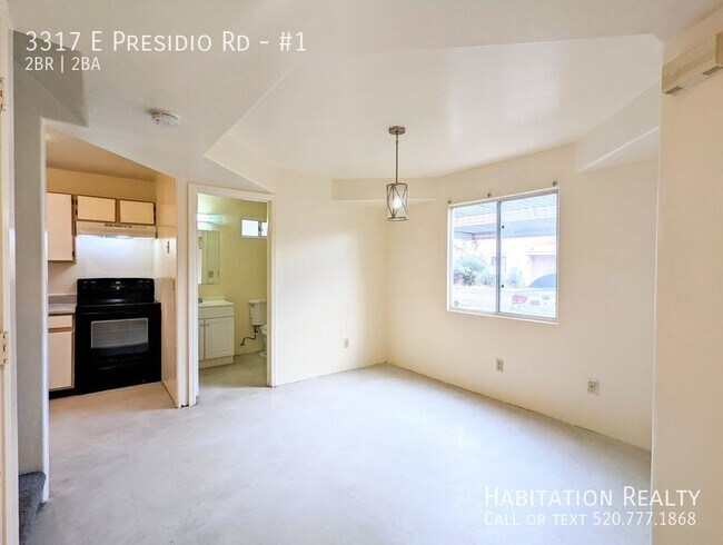 Foto del edificio - 3317 E Presidio Rd
