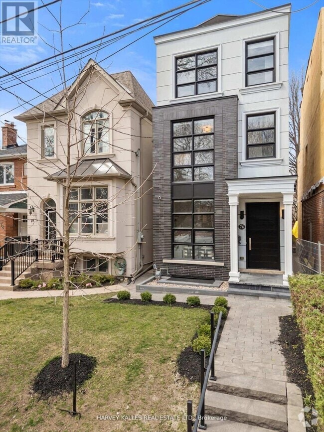 Building Photo - 74 Woburn Ave