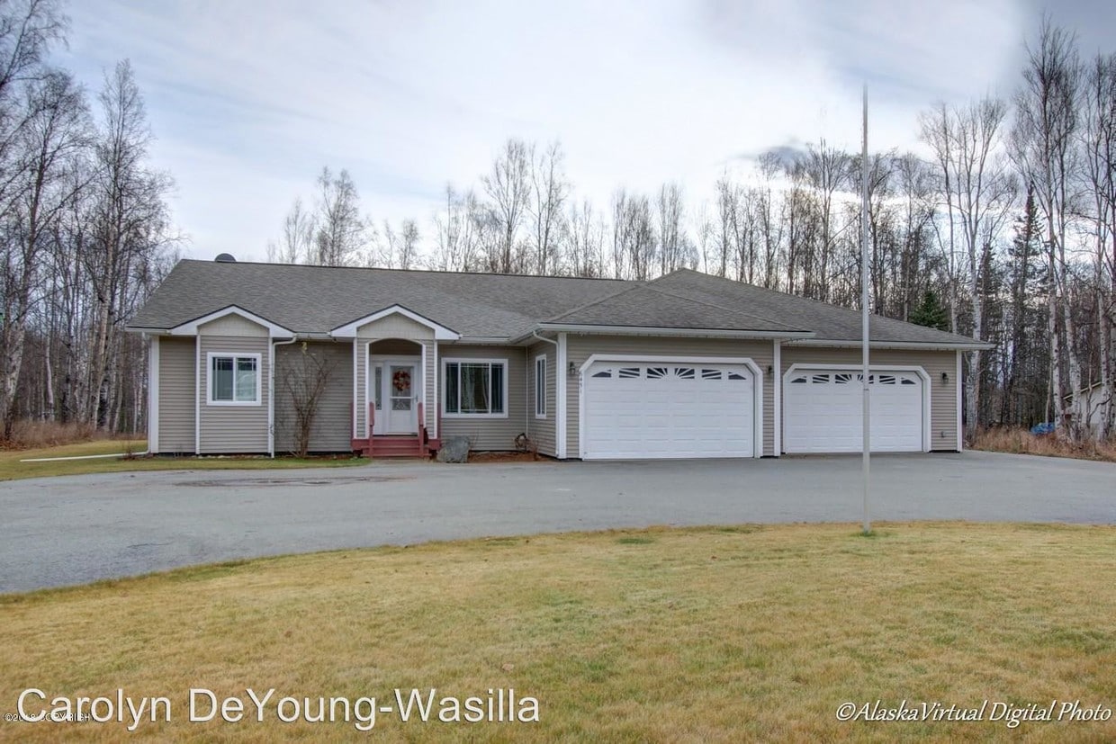 Primary Photo - 6451 N Talgach View Dr