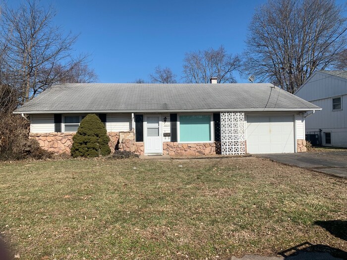 House in Pekin House for Rent in Pekin, IL