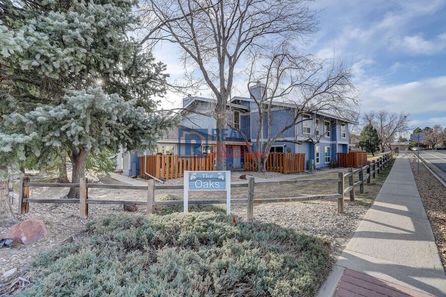 Foto principal - 8487 Everett Way