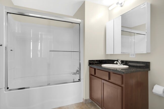 Building Photo - Dryden South Furnished Utilities Included!