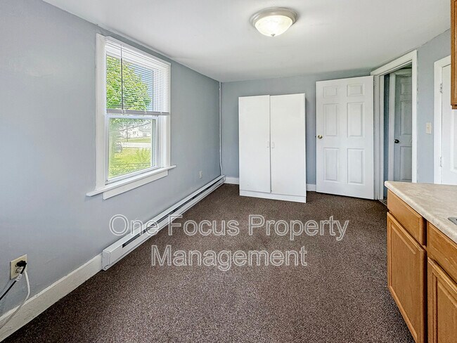 Foto del edificio - 951 E 3rd St