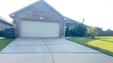 Building Photo - 3633 NW 176th St