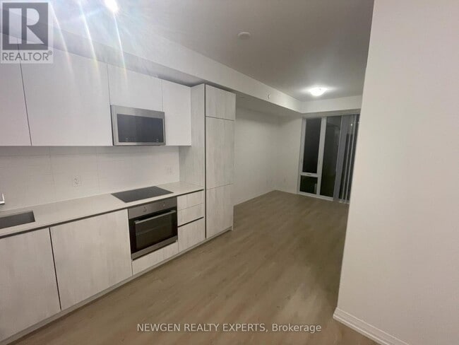 Photo du bâtiment - 28 Widmer St