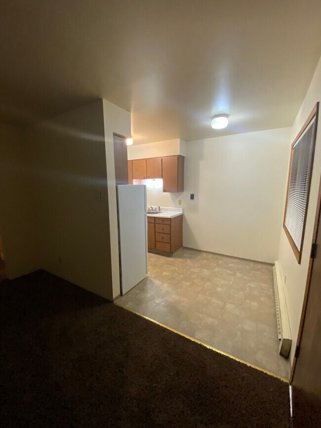 Foto del edificio - 2705 W Nob Hill Blvd