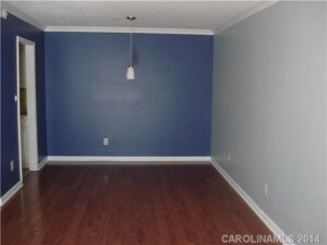 Building Photo - 3701 Colony Crossing Dr