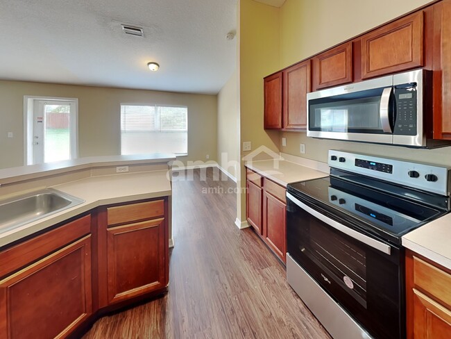 Foto del edificio - 1204 Mt McKinley Ct