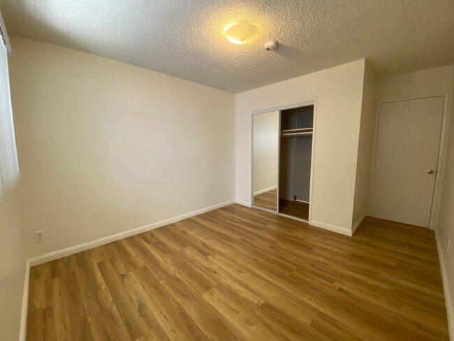Habitación - 221 N Belmont St