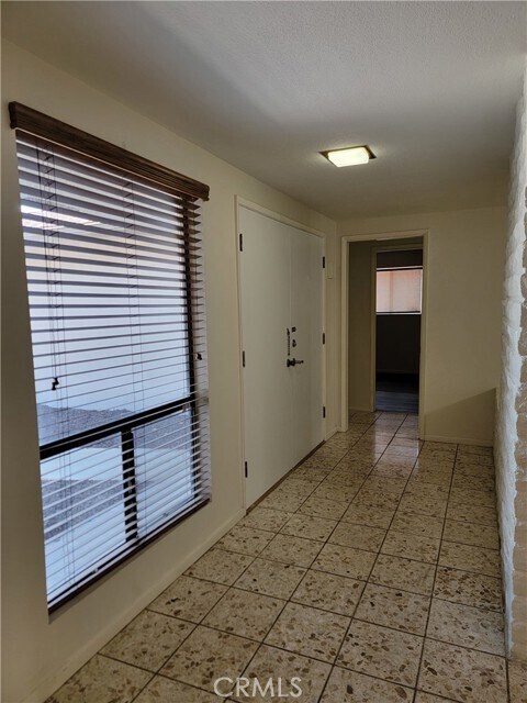 Building Photo - 465 Hermosa St