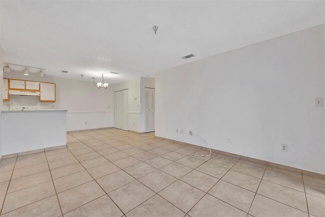 Building Photo - 10265 Gandy Blvd N