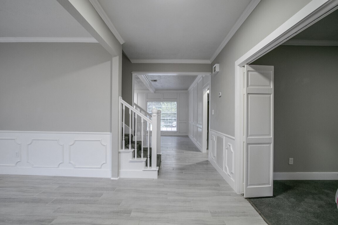 Foto principal - 16623 Wimbledon Forest Dr