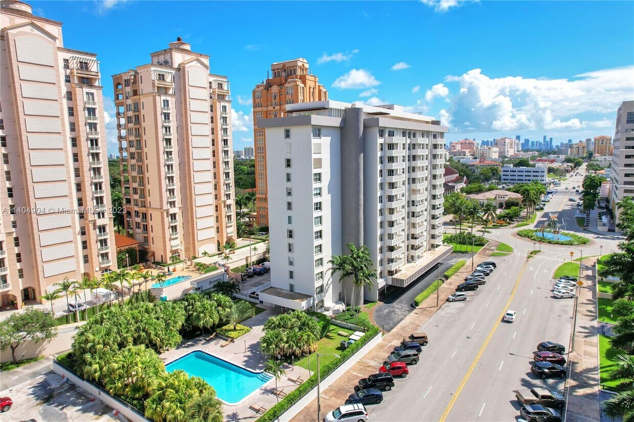 625 Biltmore Way Unit 1206, Coral Gables, FL 33134 Condo for Rent in Coral Gables, FL