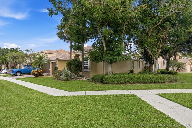 Building Photo - 9655 Campi Dr