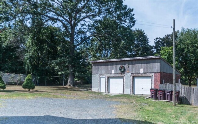 Building Photo - 24 McClintock St