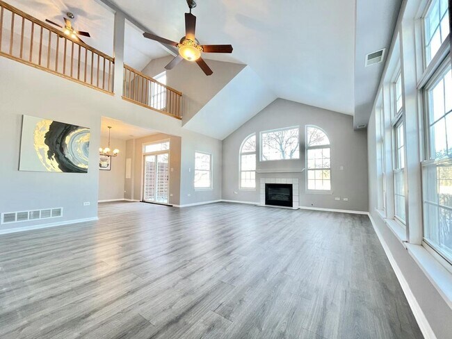 Foto del edificio - 13841 Cambridge Cir