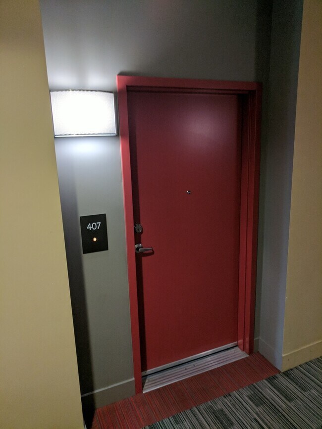 Foto del edificio - WELCOME HOME IN JACK LONDON SQUARE