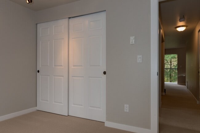 Foto del edificio - 580 Front St S