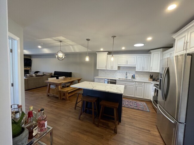 Photo du bâtiment - 137 Meadowview Av