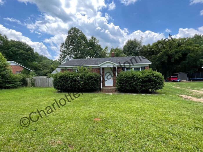9311 Old Moores Chapel Rd, Charlotte, NC 28214 House Rental in