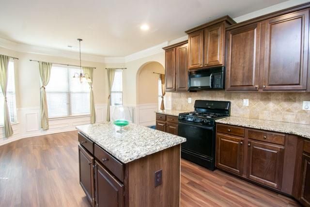 Foto del edificio - 250 Sylvan Loop