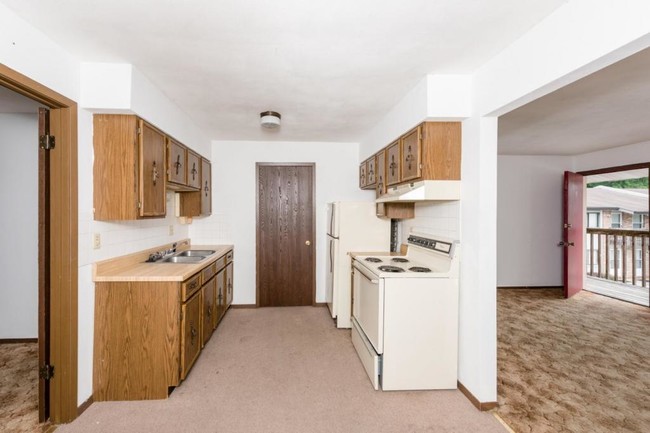 Building Photo - 24 N. 45th St.