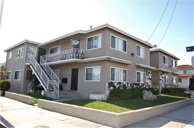 Foto principal - 1845 S Grand Ave