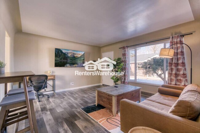 Foto del edificio - 1418 Ironton St