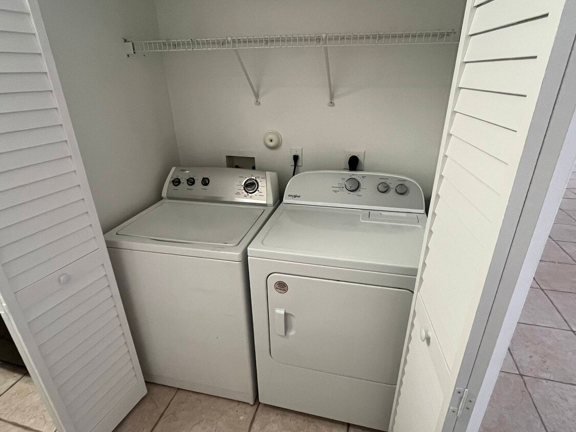 Photo - 1325 The 12th Fairway