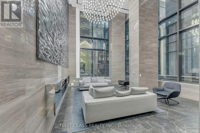 Building Photo - 115-2115 Blue Jays Way