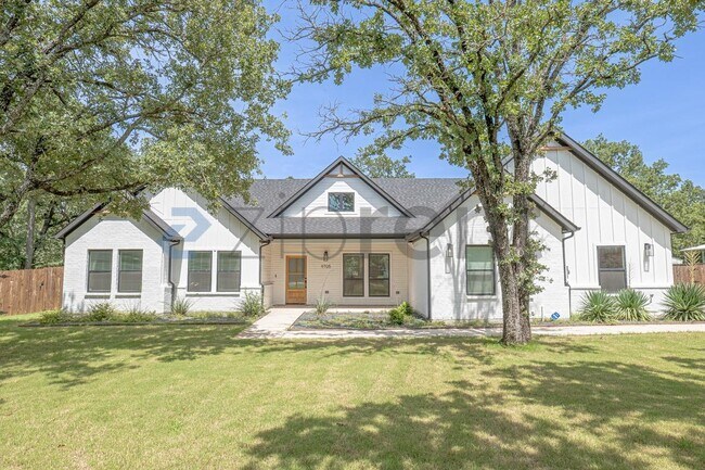Building Photo - 9705 Lancelot Cir