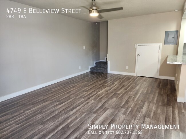 Foto del edificio - 4749 E Belleview St