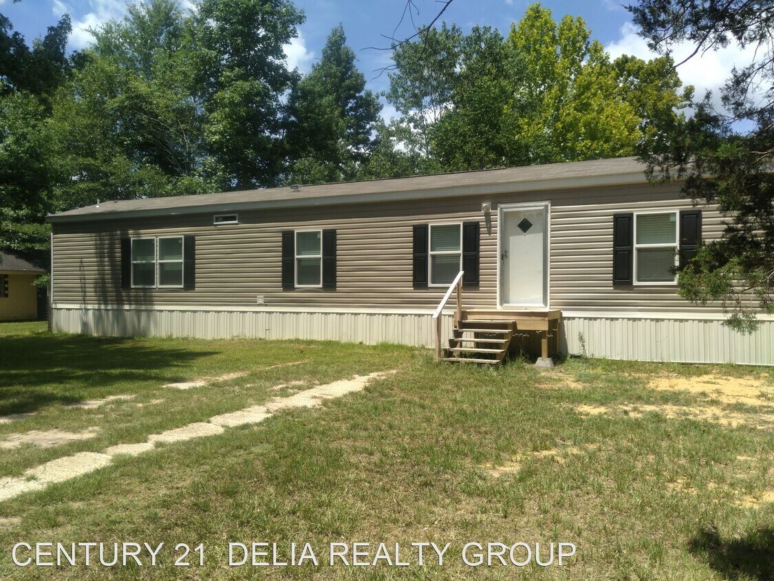 3 br, 2 bath House 1177 Rose Lee Lane House Rental in Leesville, LA