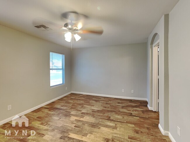 Foto del edificio - 40768 W Sanders Way