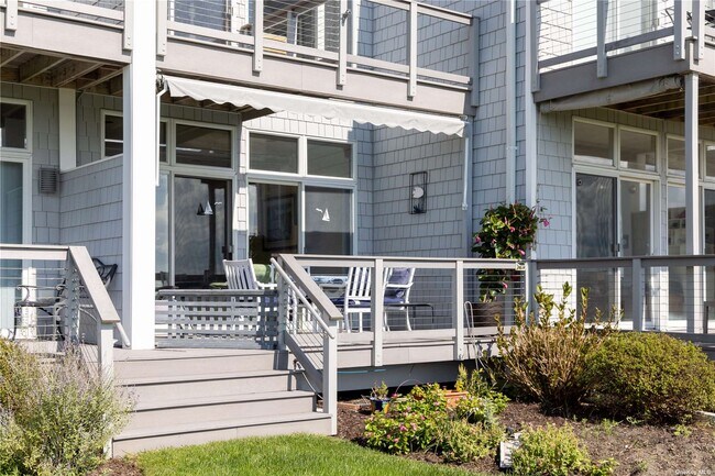 Building Photo - 2820 Shipyard Ln