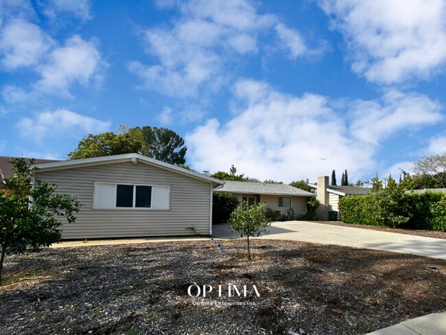 Foto del edificio - Beautiful Single-Family Home with Modern C...