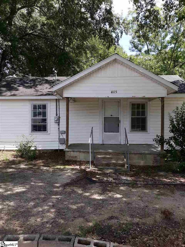 Foto principal - 405 S Livingston St