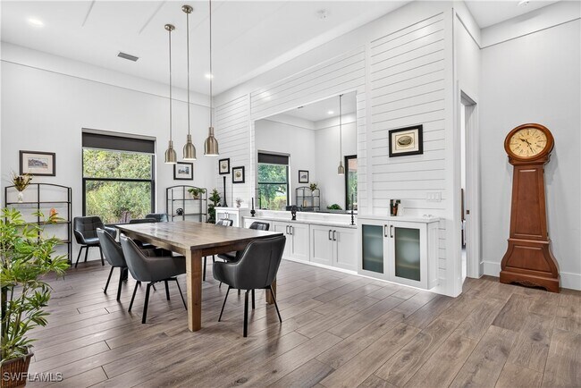 Foto del edificio - 12289 Alamansa Ln