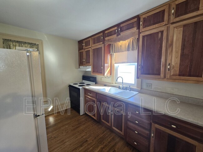 Foto del edificio - 212 Randall St