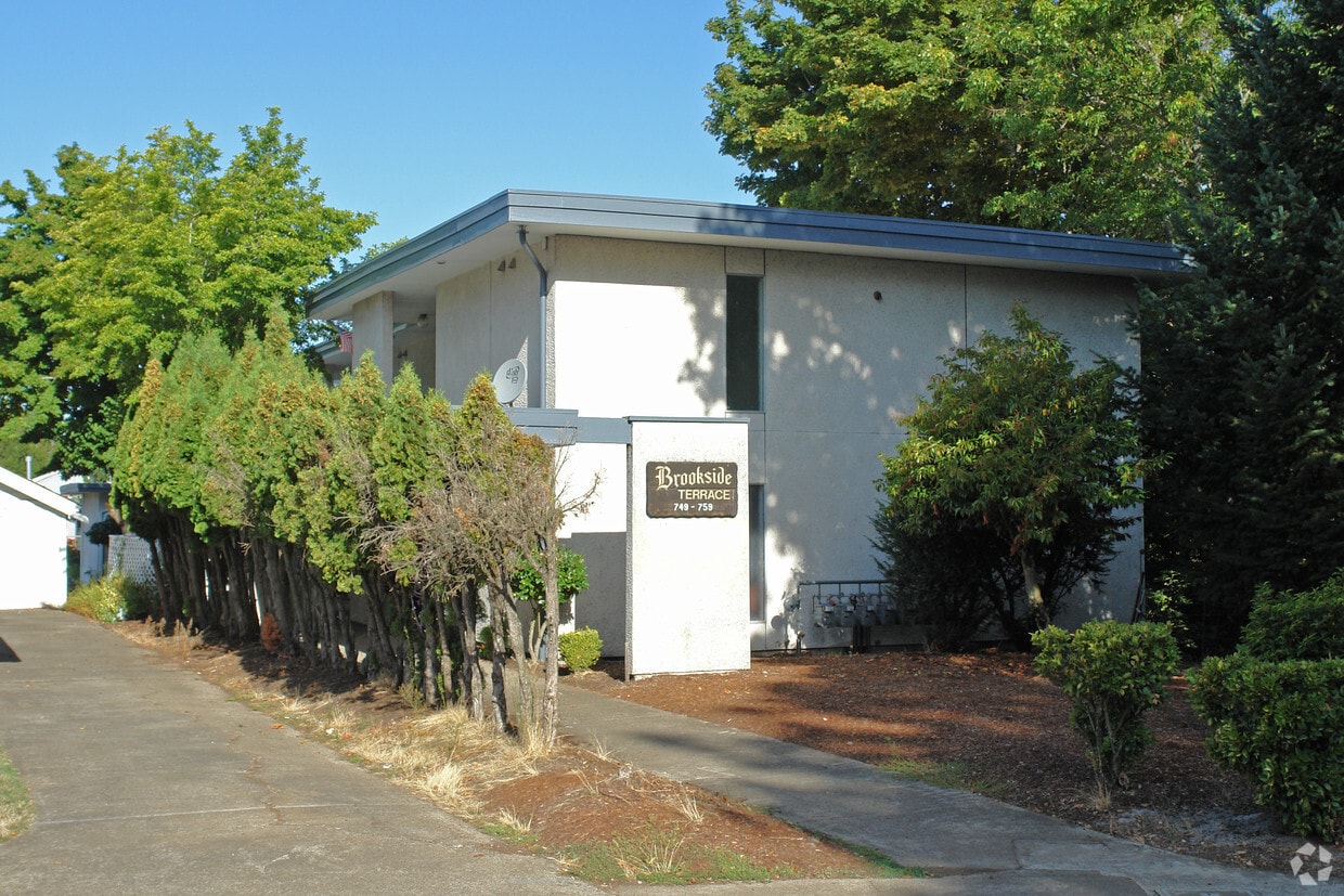 Building Photo - Brookside Terrace