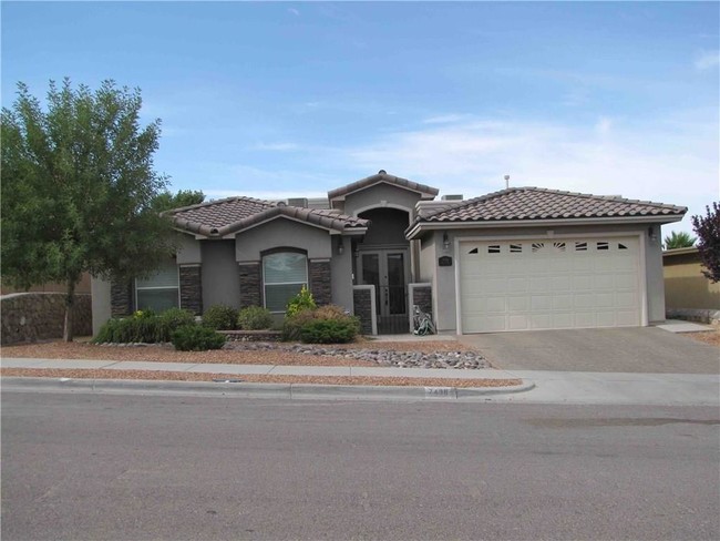 Building Photo - 7436 Gulf Creek Dr