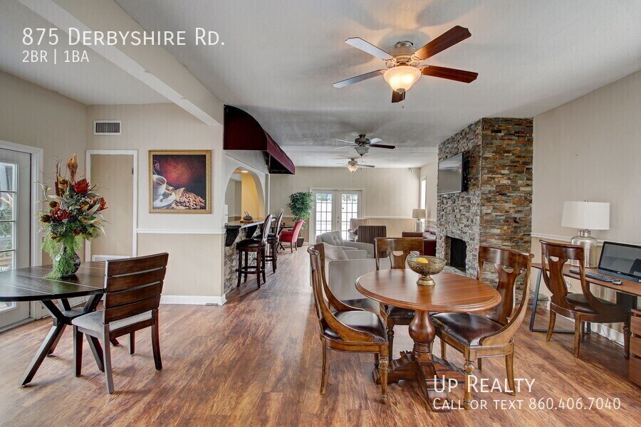 Foto principal - 875 Derbyshire Rd
