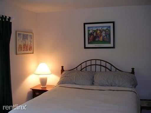 Foto del edificio - 827 Milledge Rd