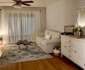 Building Photo - 5320 Balcones Dr