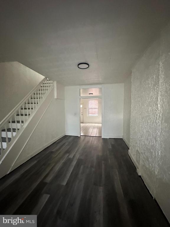 Foto del edificio - 2112 W Saratoga St