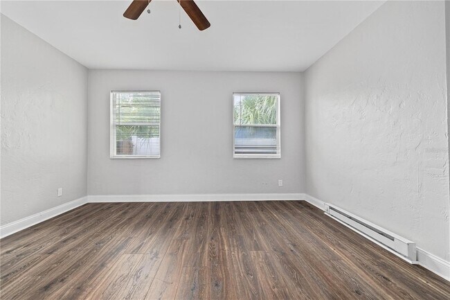 Foto del edificio - 917 30th Ave N