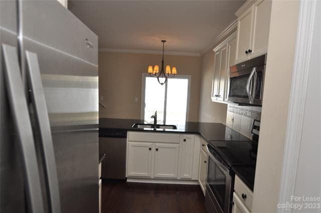 Building Photo - 12752 Persimmon Tree Dr